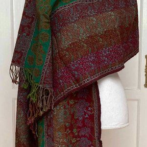 Lucky Brand With Tags, Never Worn 70 x 24 100% Wool Boho Patterned  Scarf